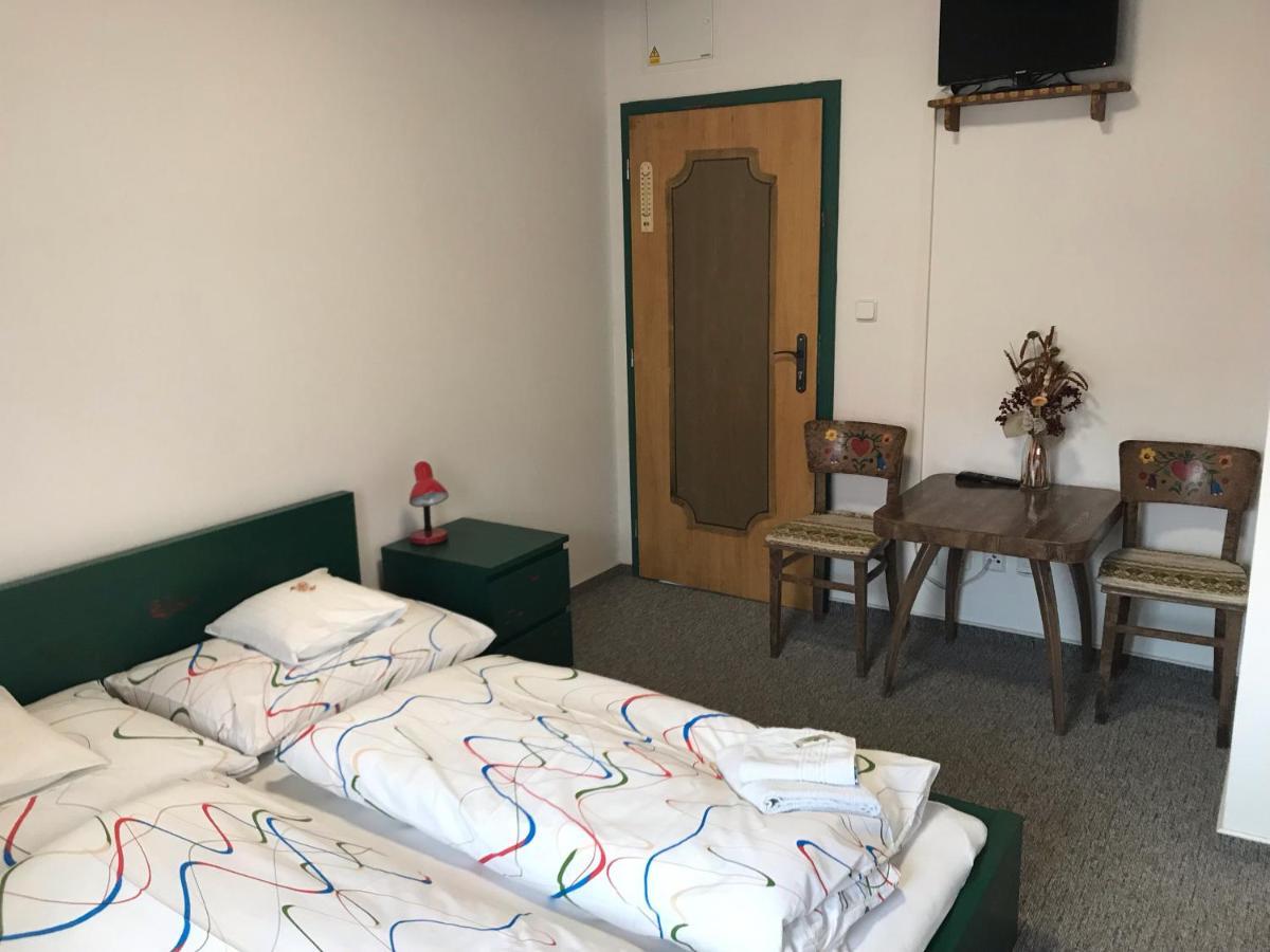 Bed and Breakfast Bendovsky Dvur Dusniky Экстерьер фото